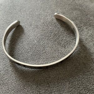 Women’s Silver Bracelet